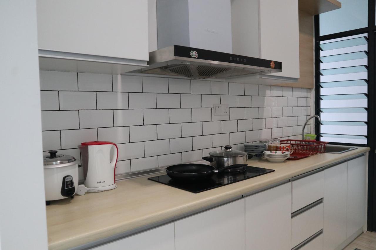 קוצ'ינג Zen66 @ Roxy Serviced Apartment מראה חיצוני תמונה